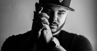Rapper Does lança seu vídeo clipe da música Refém.